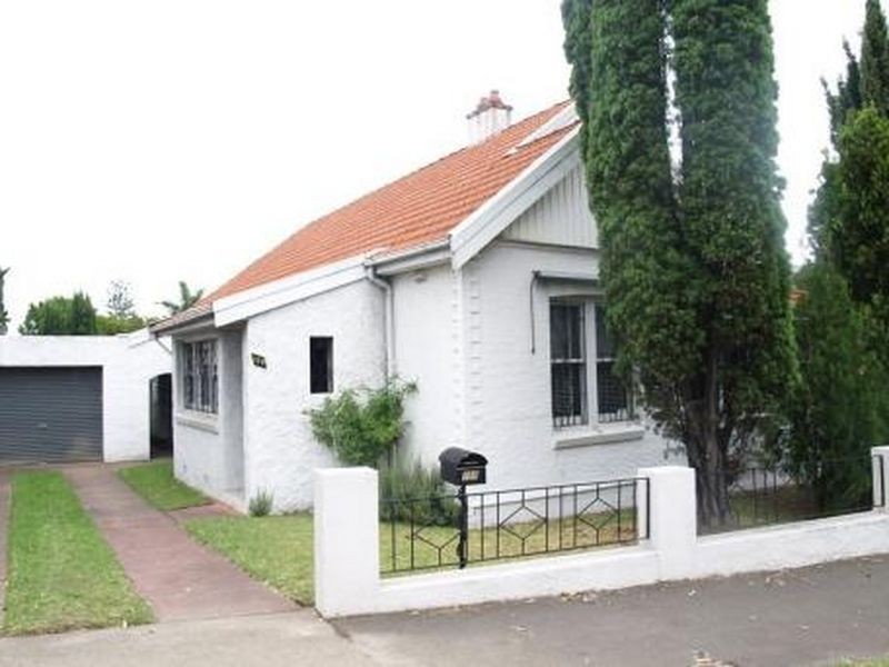 159 Woodville Rd, Merrylands NSW 2160