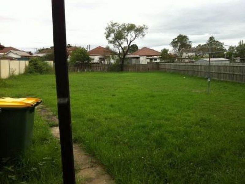 159 Woodville Rd, Merrylands NSW 2160