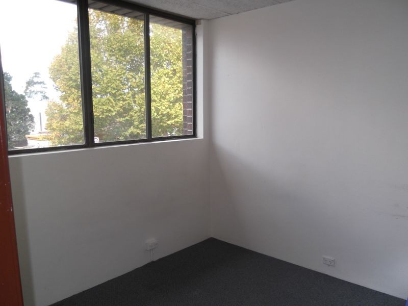 5 Miller Street, Merrylands NSW 2160