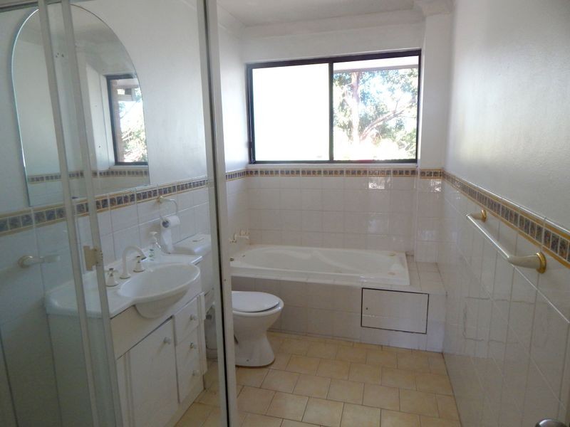 40/27-33 Addlestone Rd, Merrylands NSW 2160