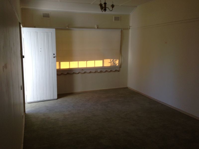 20 Crossland Street, Merrylands NSW 2160