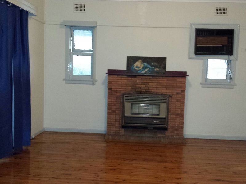 35 Burnett Street, Merrylands NSW 2160