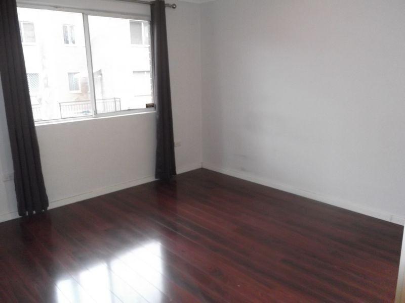 1/28-30 Sheffield Street, Merrylands NSW 2160