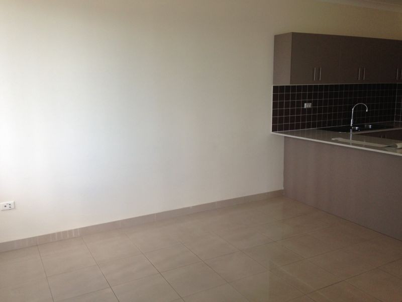 11/10-12 Wingello St, Guildford NSW 2161