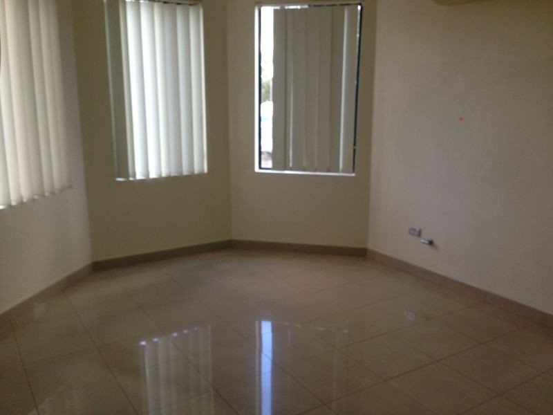 11/10-12 Wingello St, Guildford NSW 2161