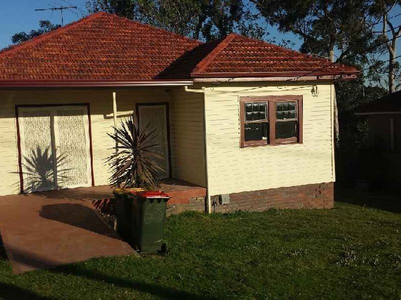 1/65 Burnett Street, Merrylands NSW 2160