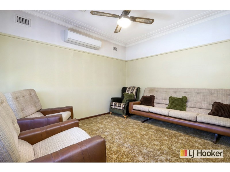 6 Alderney Road, Merrylands NSW 2160