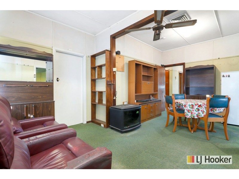 6 Alderney Road, Merrylands NSW 2160