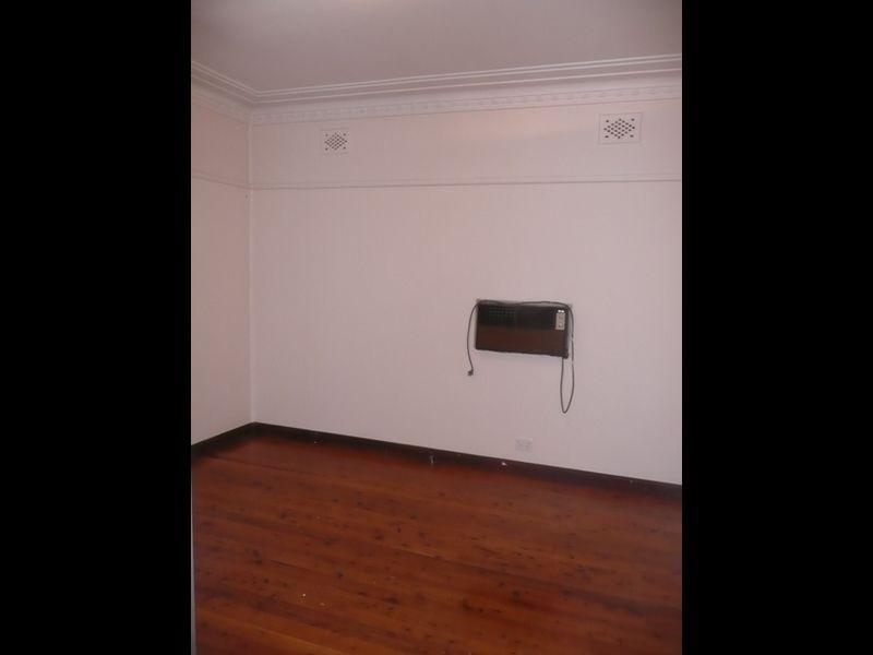 88 Lockwood St, Merrylands NSW 2160