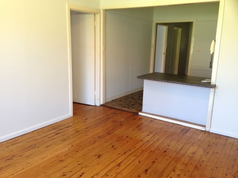 376 Merrylands Rd, Merrylands NSW 2160