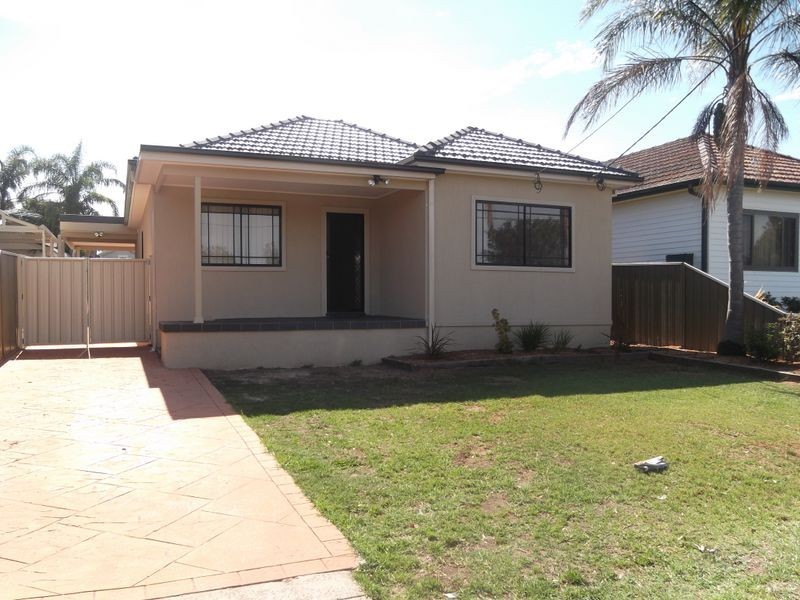 82 Robertson Street, Guildford NSW 2161