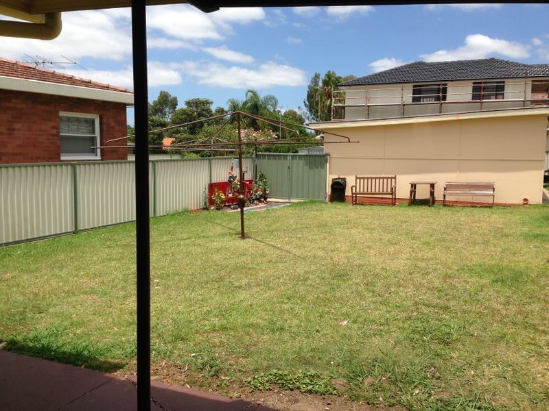 1/240 Guildford Rd, Guildford NSW 2161