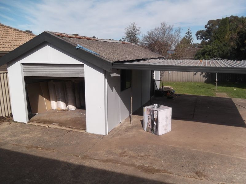 4 Robyn St, Woodpark NSW 2164