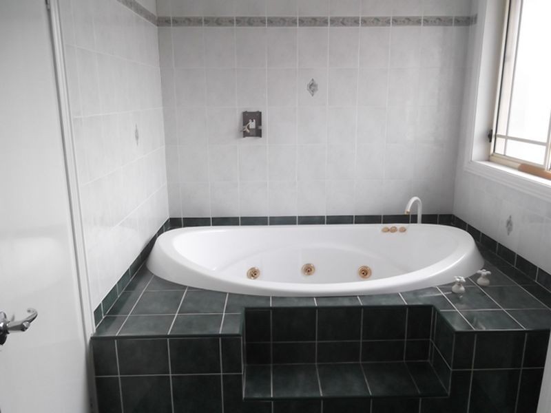 44 Lydbrook St, Westmead NSW 2145