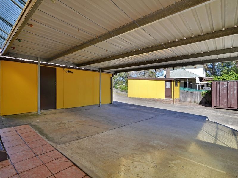 2 Clack Rd, Chester Hill NSW 2162