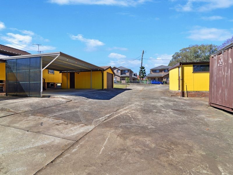 2 Clack Rd, Chester Hill NSW 2162