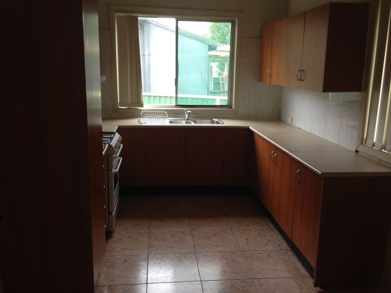 59 Station St, Guildford NSW 2161