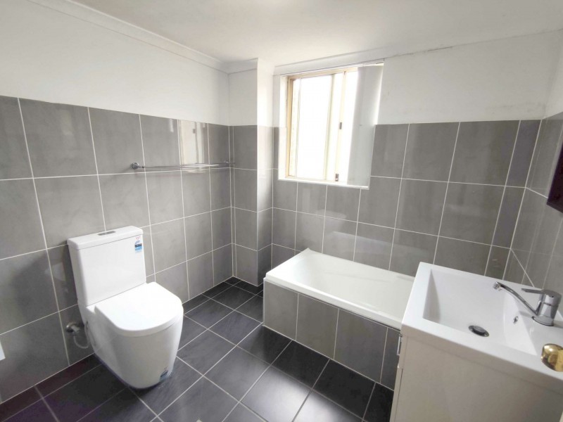 Unit 5/27-31 Manchester St, Merrylands NSW 2160