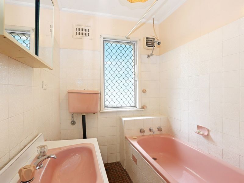 74 Bolton Street, Guildford NSW 2161