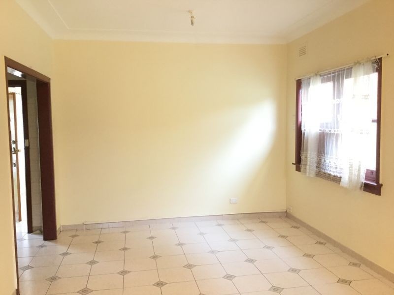 4 Elsinore Street, Merrylands NSW 2160