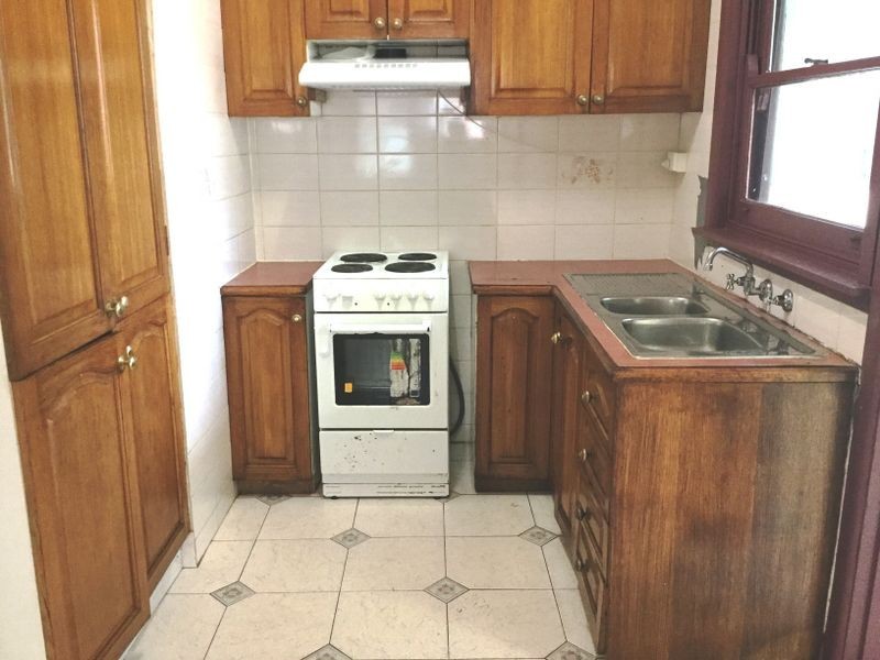 4 Elsinore Street, Merrylands NSW 2160