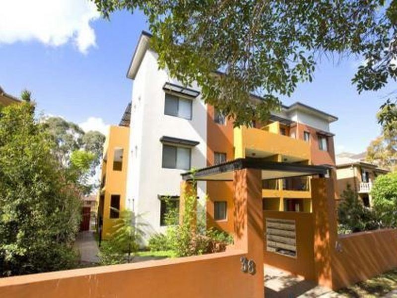 12/38-40 Memorial Avenue, Merrylands NSW 2160