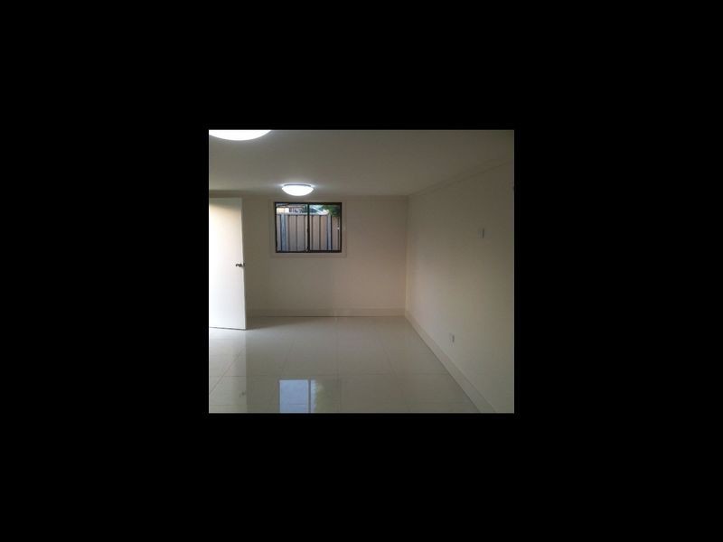 3 Shannon Ave, Merrylands NSW 2160