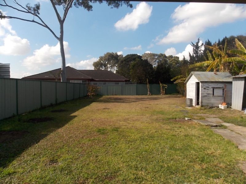 319 Woodville Rd, Guildford NSW 2161