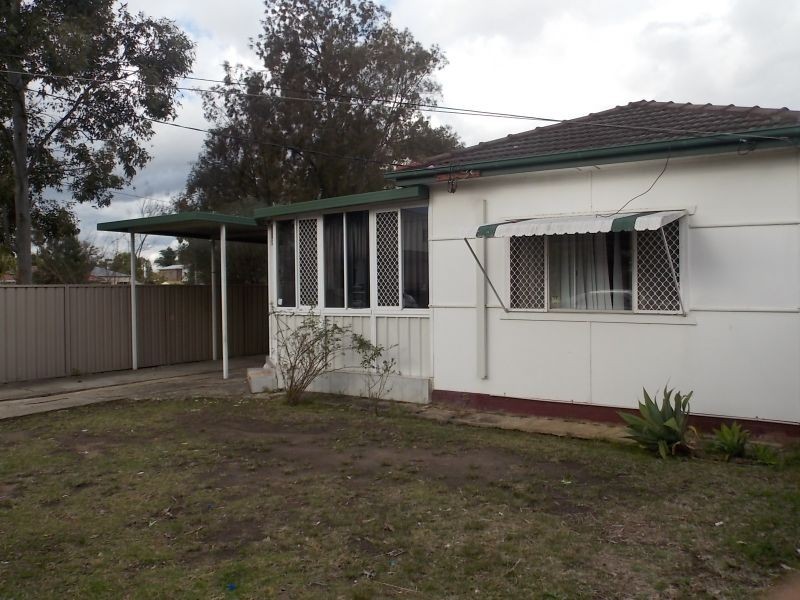 14 Murdock Street, Guildford NSW 2161