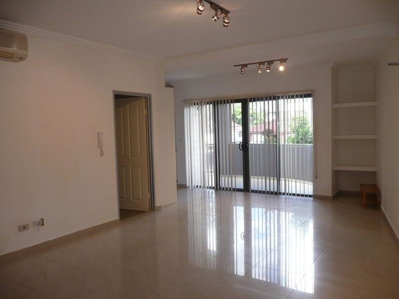 6/81-83 Bangor Street, Guildford NSW 2161