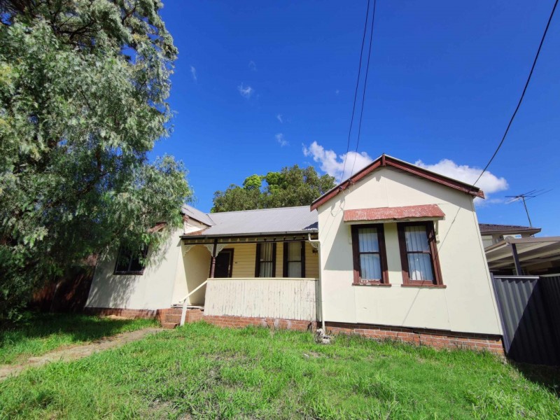 24 Landsdowne Street, Merrylands NSW 2160