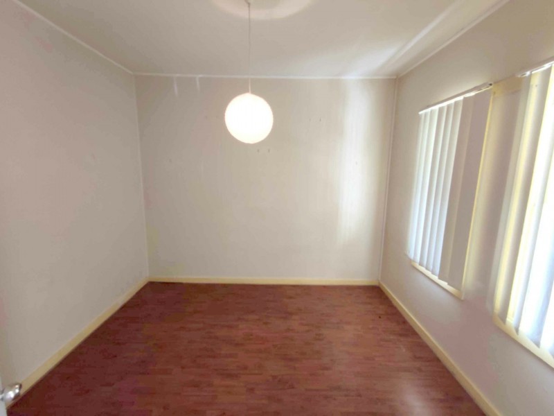 24 Landsdowne Street, Merrylands NSW 2160