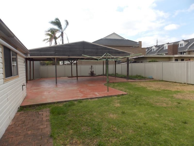 78 Rosebery Rd, Guildford NSW 2161