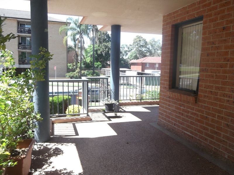 1/42-46 Treves St, Merrylands NSW 2160