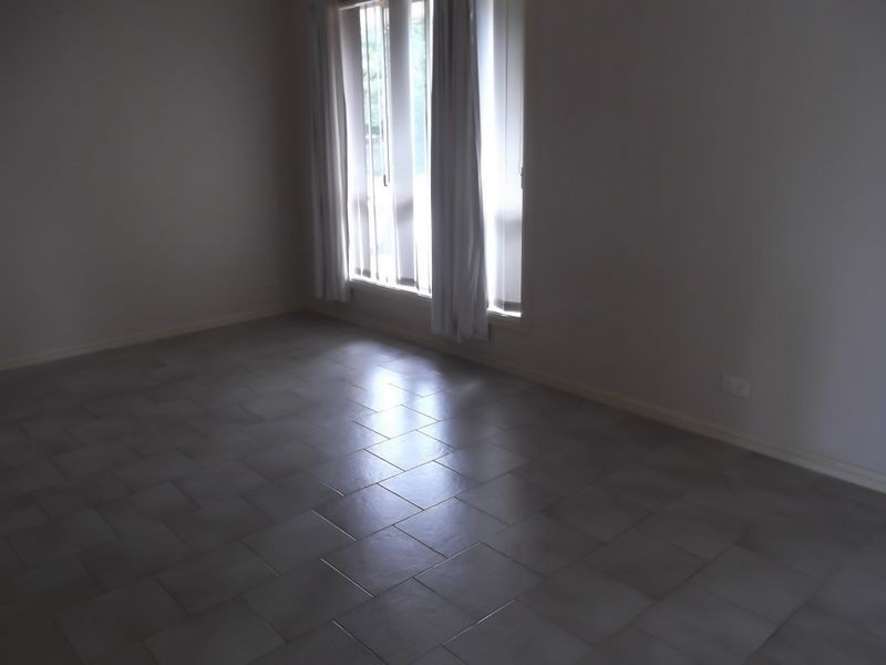 6 Orchid Road, Old Guildford NSW 2161