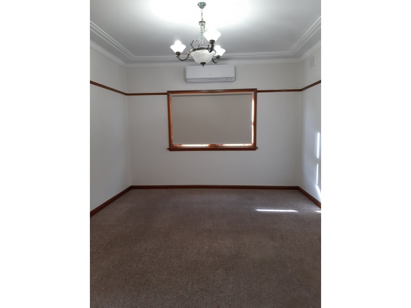 11 Stanley Street, Merrylands NSW 2160