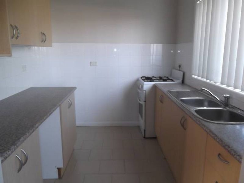 18 Chiltern Rd, Guildford NSW 2161