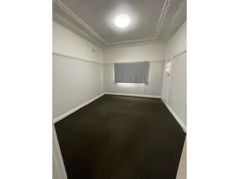 129 Guildford Road, Guildford NSW 2161