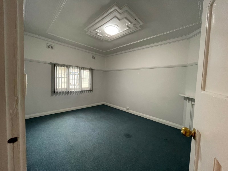 129 Guildford Road, Guildford NSW 2161