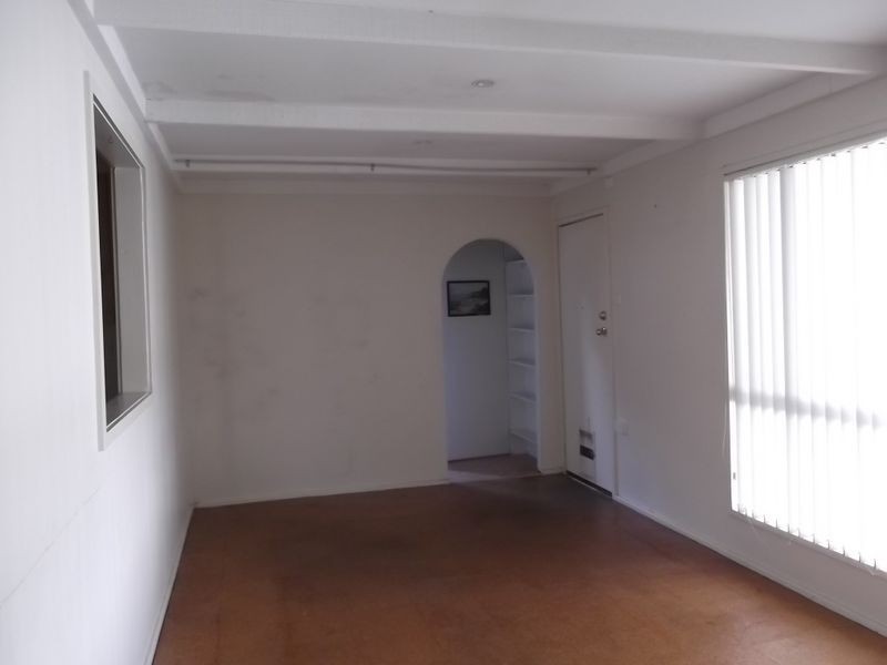 8 Serpentine Street, Merrylands NSW 2160