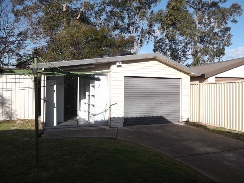 8 Serpentine Street, Merrylands NSW 2160