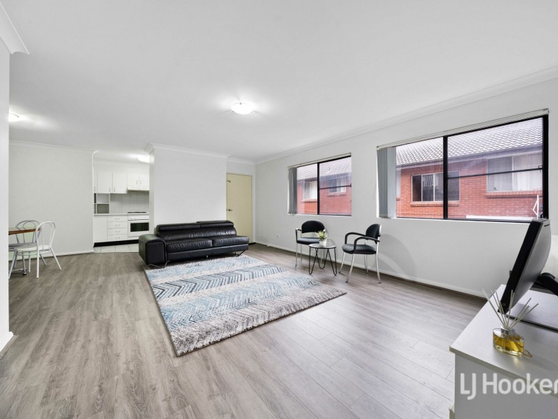 14/13 Oxford Street, Merrylands NSW 2160