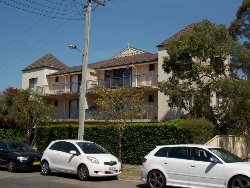 7/2-4 Sheffield St, Merrylands NSW 2160