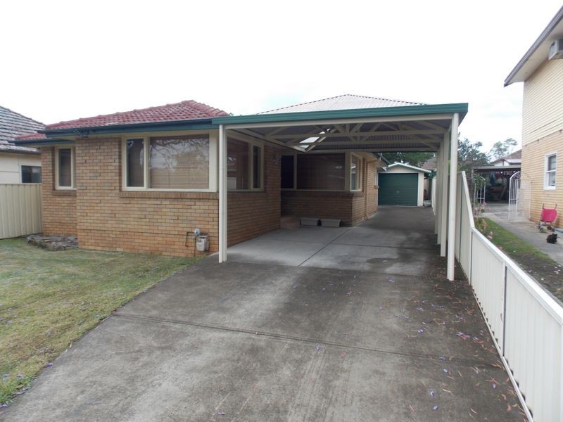 5 Vulcan Street, Guildford NSW 2161