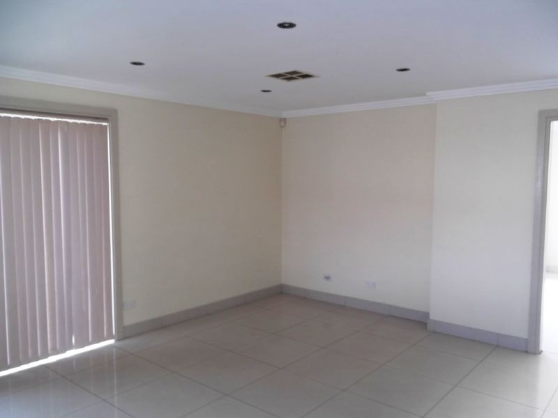 15 Taralga Street, Guildford NSW 2161