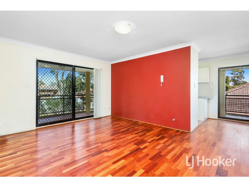 20/43-47 Newman Street, Merrylands NSW 2160