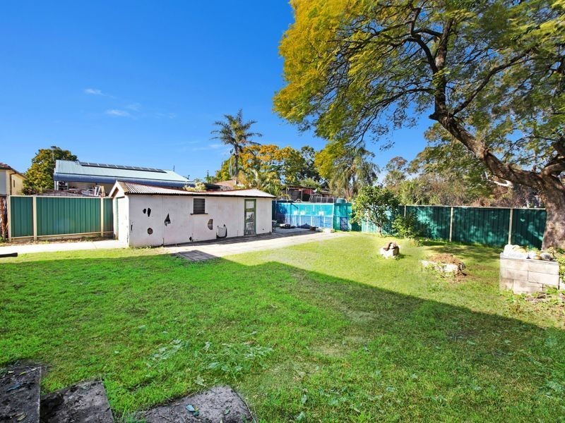 2 Kerrie St, Woodpark NSW 2164