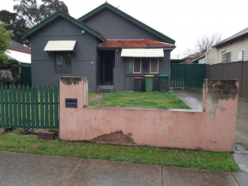 11 Milner Road, Guildford NSW 2161