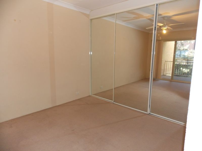 4/66-68 Pitt Street, Merrylands NSW 2160