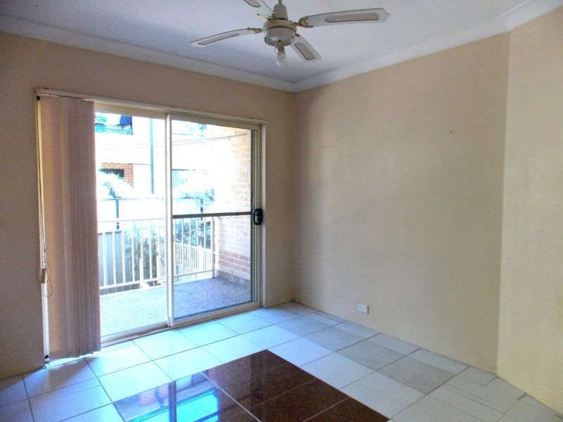 4/66-68 Pitt Street, Merrylands NSW 2160